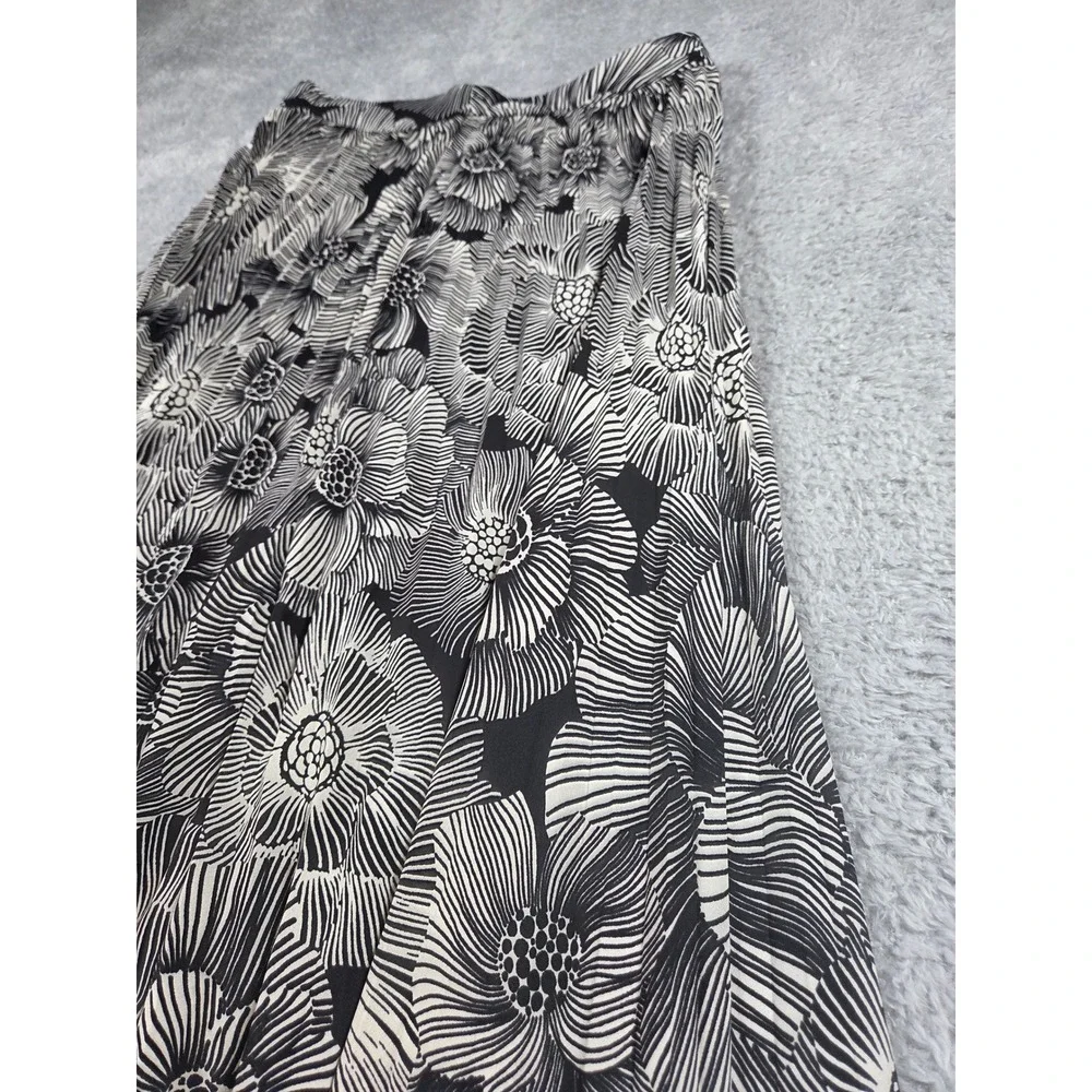 Spring Flowy Black White Floral Maxi Skirt Womens XS Graphic Print Lined Express - Picture 4 of 7